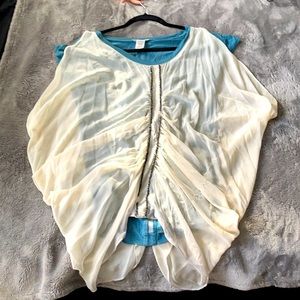 Cotton Tee with ruffled mesh over.